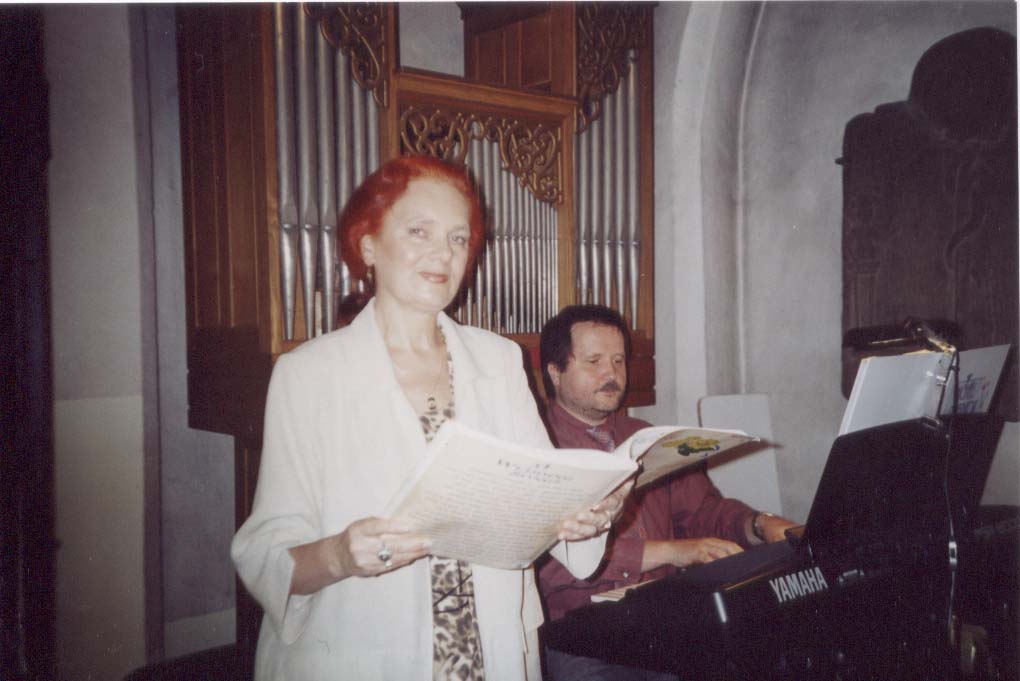 Kirche Saengerin Kapelle Bochum, Bottrop, Breckerfeld, Castrop-Rauxel, Datteln, Dorsten, Dortmund, Duisburg, Düsseldorf, Ennepetal, Essen Gelsenkirchen, Gevelsberg, Gladbeck, Hagen, Hamm, Hattingen, Herdecke, Herne, Herten, Holzwickede, Iserlohn, Kamen, Lünen, Marl, Moers, Mülheim, Nordkirche, Oberhausen, Oer-Erkenschwick, Recklinghausen, Schwelm, Schwerte, Sprockhövel, Unna, Waltrop, Werne, Wesel, Wetter, Witten, Wuppertal